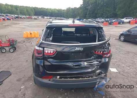 2022 Jeep Compass Latitude Fwd из США, поврежденный, VIN 3C4NJCBB3NT198540